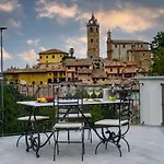 Gremi - Lejlighedshotel 4*