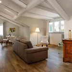 Gremi - Lejlighedshotel Monforte D'Alba