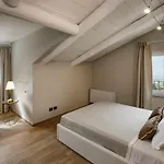 Gremi - Lägenhetshotell 4*