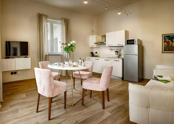 Gremi - Aparthotel 4*