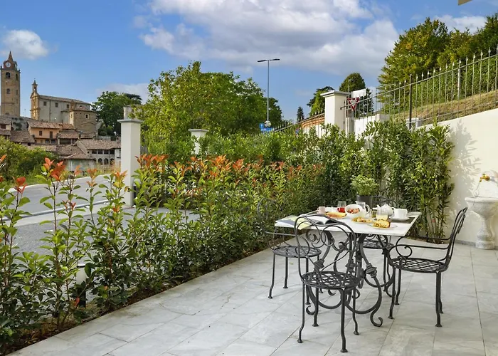 Gremi - 4* Monforte dʼAlba