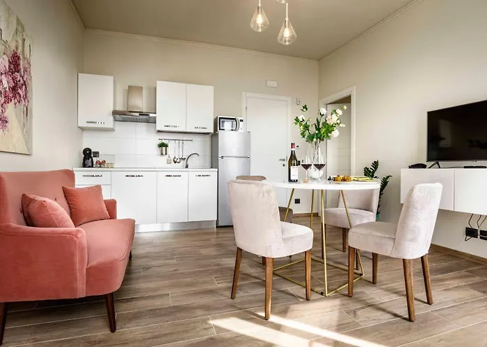 Gremi - Aparthotel Monforte dʼAlba